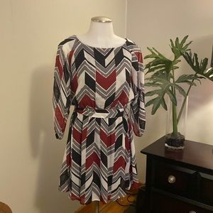 Women’s XS black,burgundy, and white patterned mini dress.